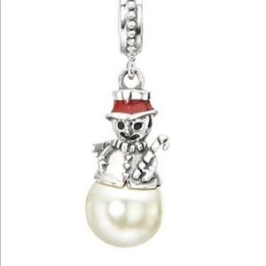 •CHAMILIA•Frosty Snowman Pearl Charm w/ Red Enamel